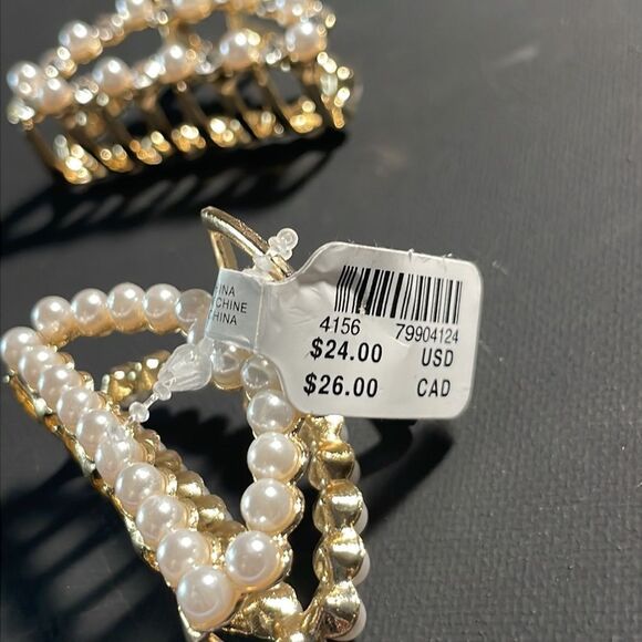 Anthropologie Embellished Claw Hair Clips Gold With Pearls and Crystals. - Picture 5 of 6